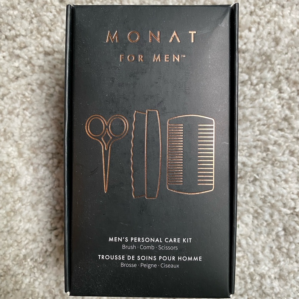 Monet Men’s Grooming Kit